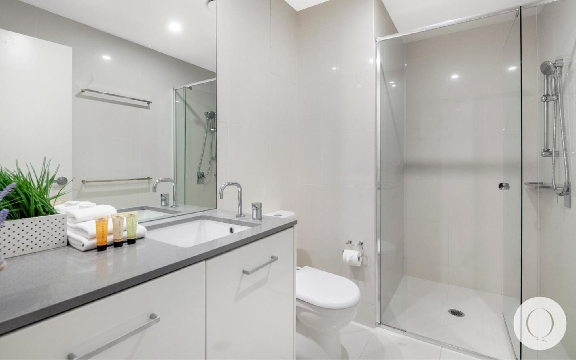 5 Bedroom Executive Sub Penthouse In The Heart Of Surfers With Full Ocean Views - Sleeps 12 - Circle On Cavill Amazing!! Χρυσή Ακτή Εξωτερικό φωτογραφία