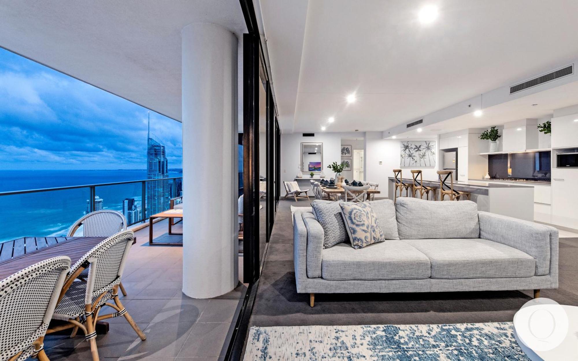 5 Bedroom Executive Sub Penthouse In The Heart Of Surfers With Full Ocean Views - Sleeps 12 - Circle On Cavill Amazing!! Χρυσή Ακτή Εξωτερικό φωτογραφία